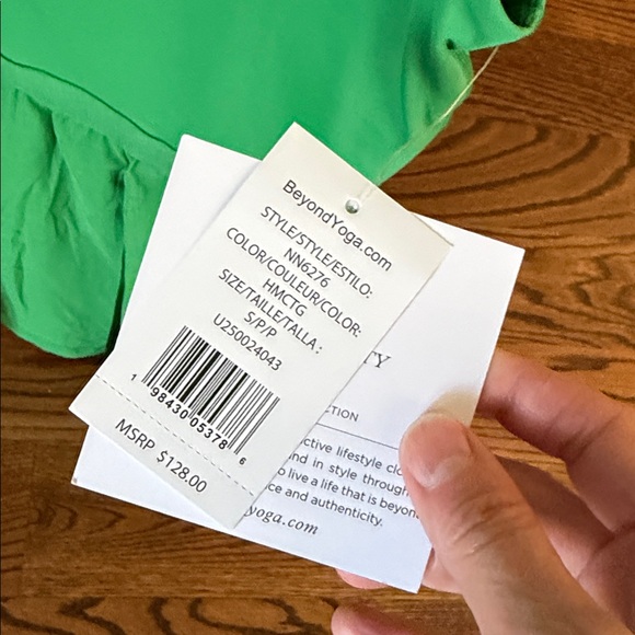 Beyond Yoga - Picture 5 of 7